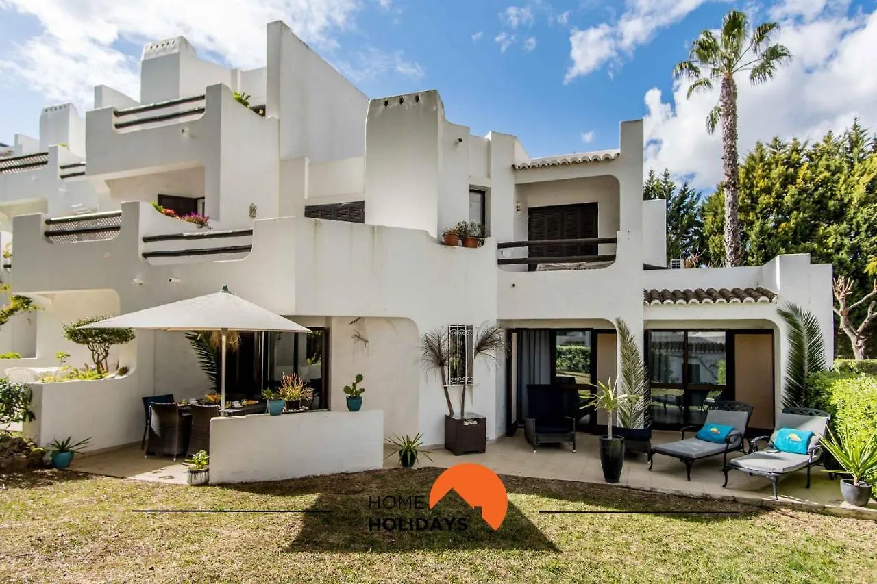#120 T3 Espacoso Em Albufeira By Home Holidays 0*,  Portugalsko